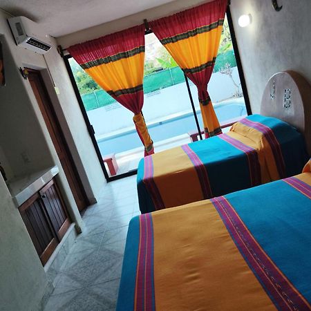 Hotel J.B. Сіуатанехо Екстер'єр фото